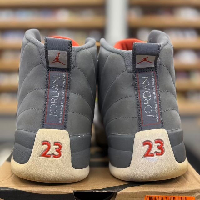 Jordan 12 Retro Cool Grey - Preowned