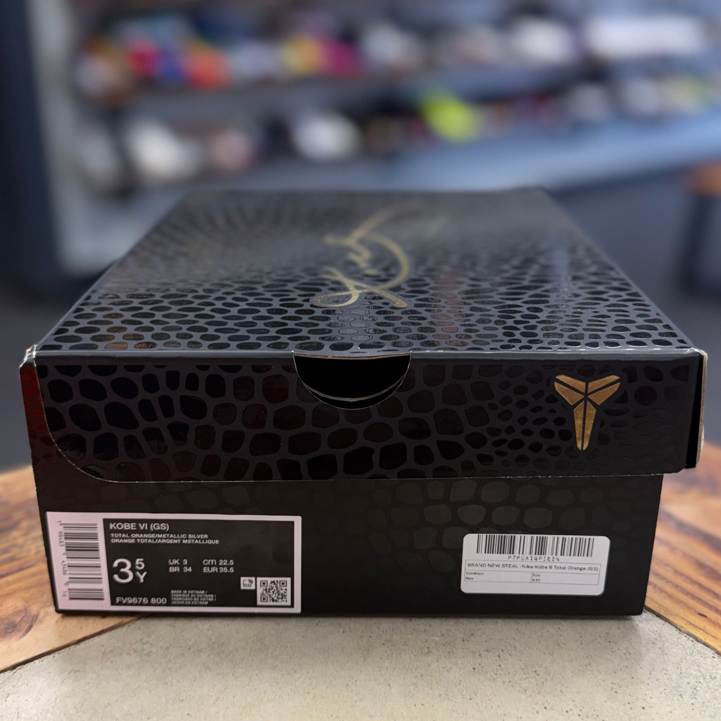 BRAND NEW STEAL - Nike Kobe 6 Total Orange (GS)
