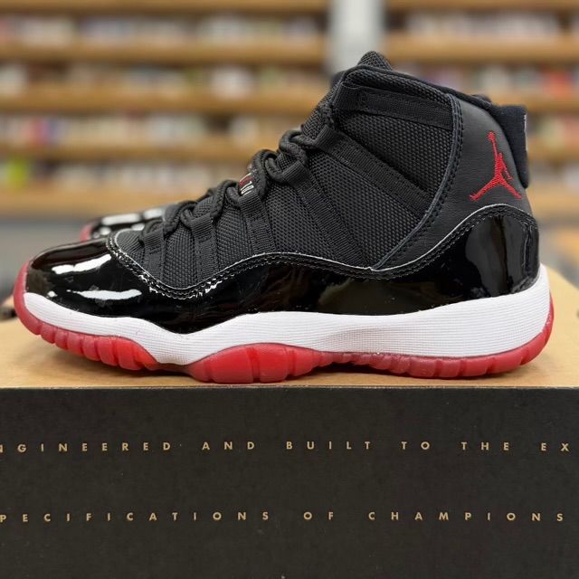 Jordan 11 Retro Playoffs Bred (2019) (GS) - Preowned