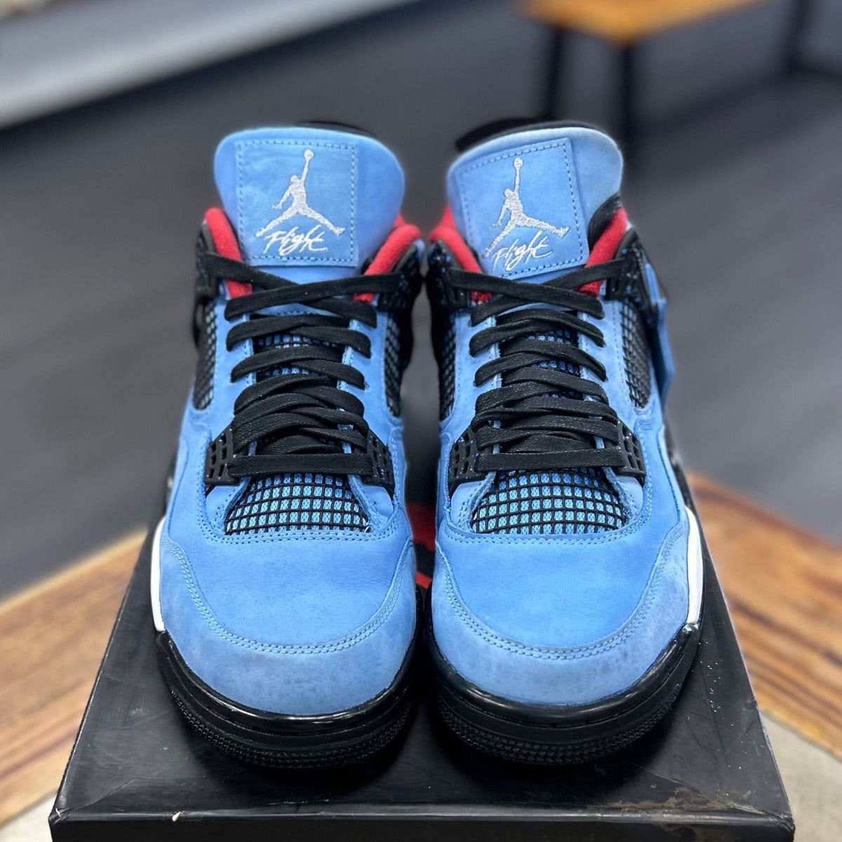 Jordan 4 Retro Travis Scott Cactus Jack - Preowned