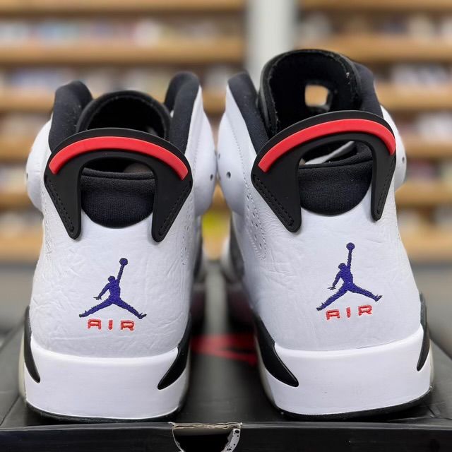 Jordan 6 Retro Flight Nostalgia - Preowned