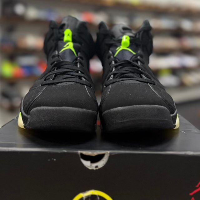 Jordan 6 Retro Electric Green - Preowned