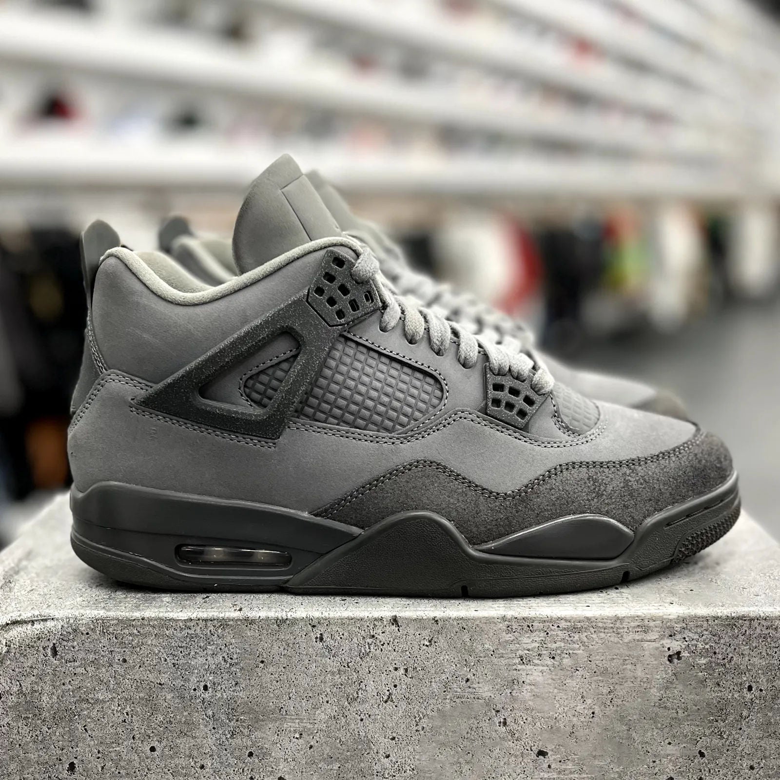 Jordan 4 Retro SE Paris Olympics Wet Cement - Preowned