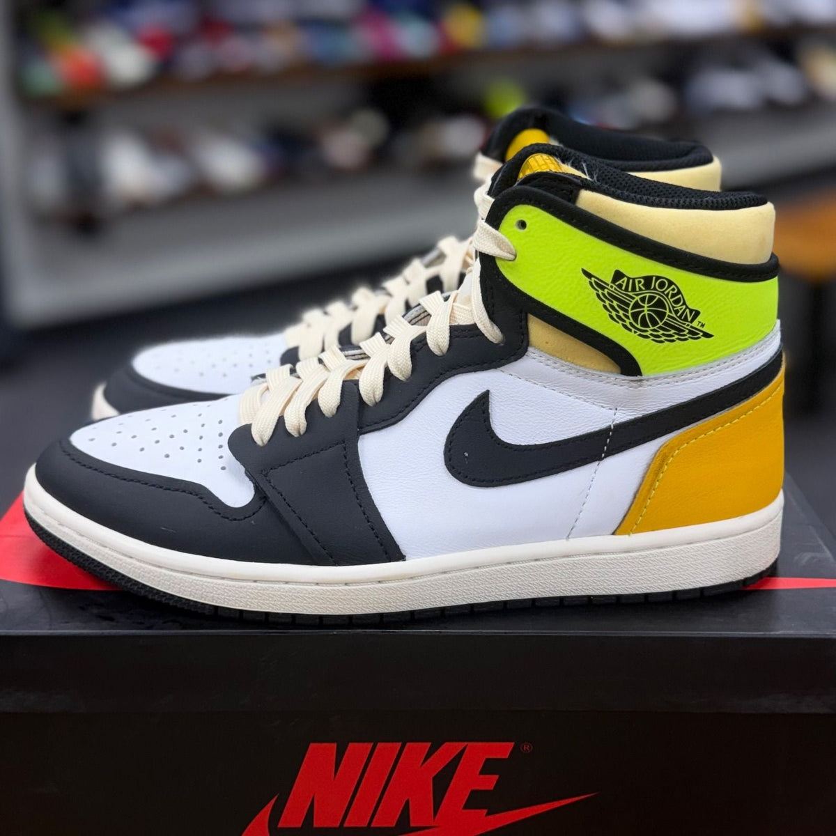 Jordan 1 Retro High White Black Volt University Gold - Preowned