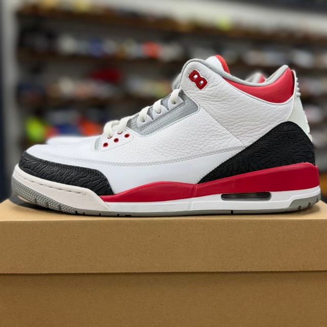 Jordan 3 Retro Fire Red (2013) - Preowned