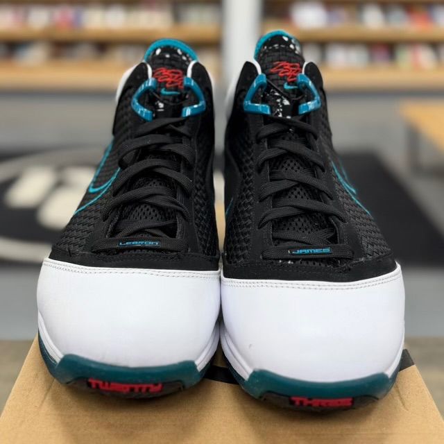 Nike LeBron 7 NFW Red Carpet (2019) - Preowned
