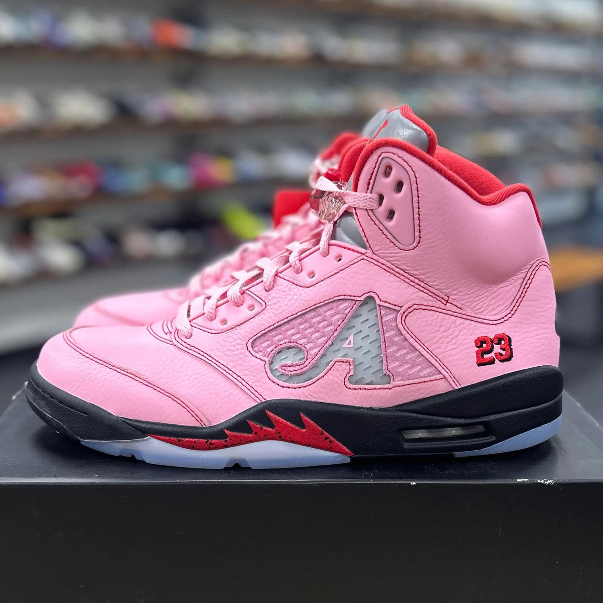 Jordan 5 Retro Awake NY Arctic Pink - Preowned