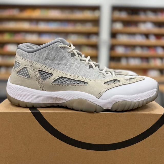 Jordan 11 Retro Low IE Light Orewood Brown - Preowned