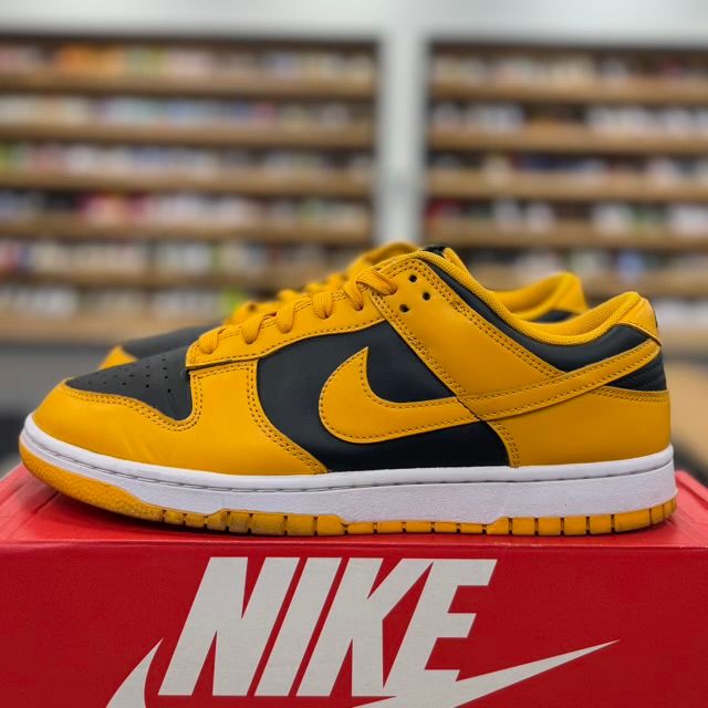 Nike Dunk Low Championship Goldenrod (2021) - Preowned