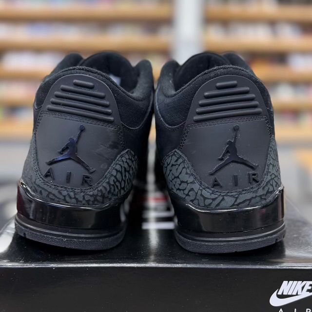 Jordan 3 Retro Black Cat (2025) - Preowned
