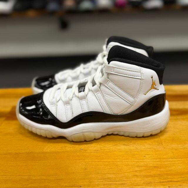 Jordan 11 Retro DMP Gratitude (2023) (GS) - Preowned