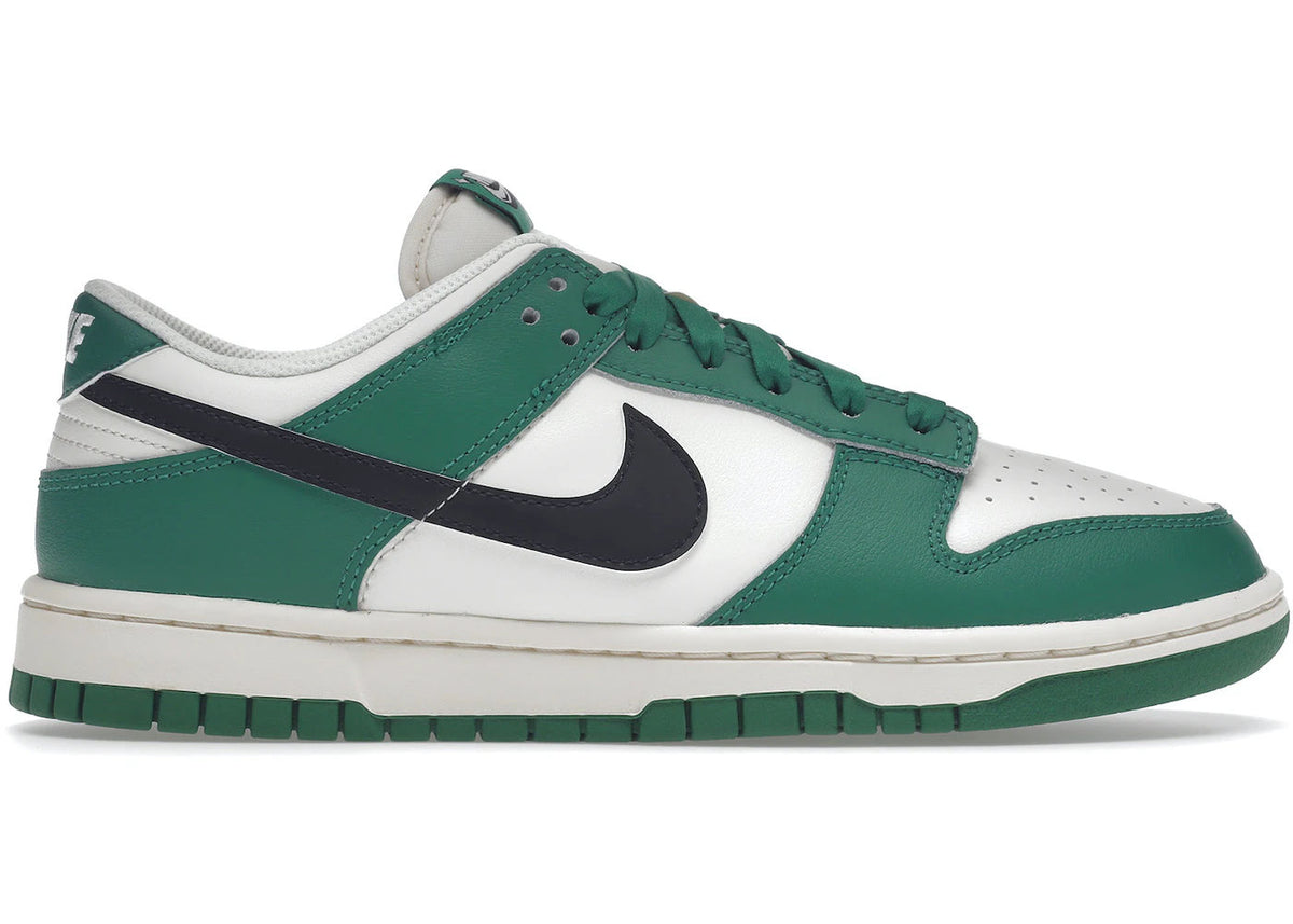 Nike Dunk Low SE Lottery Pack Malachite Green - Preowned