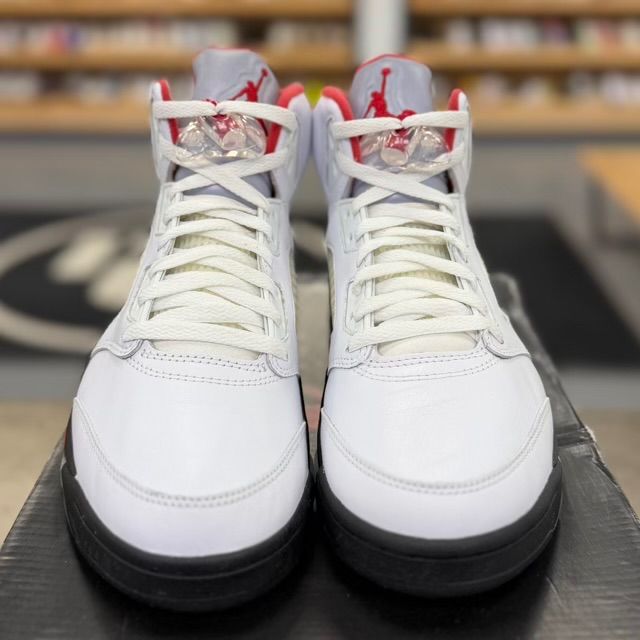 Jordan 5 Retro Fire Red Silver Tongue (2020) - Preowned