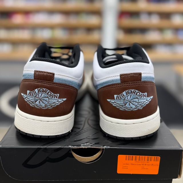 Jordan 1 Retro Low SE Brown Blue Grey - Preowned