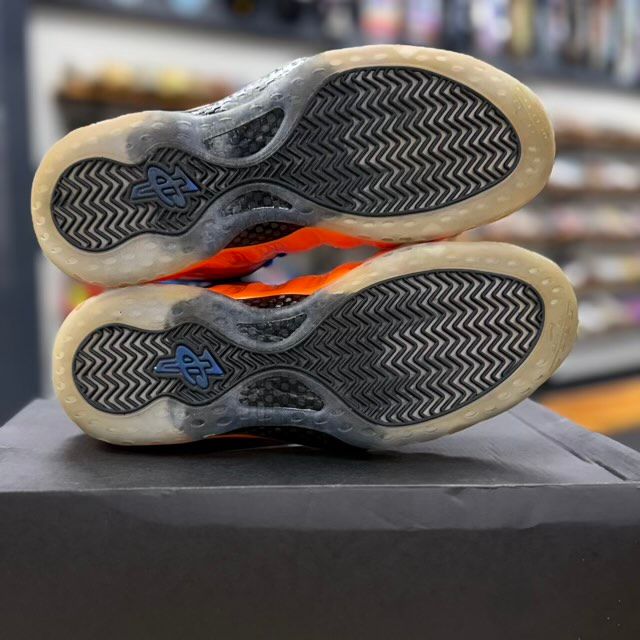 Nike Air Foamposite One Knicks - Preowned