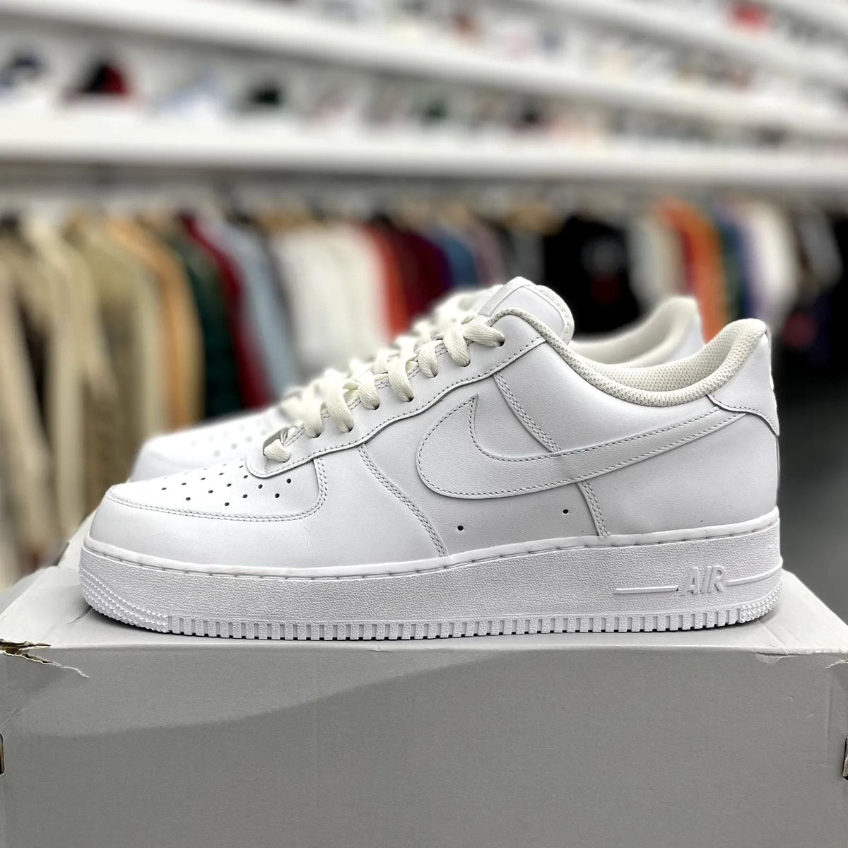 Nike Air Force 1 Low '07 White - Preowned