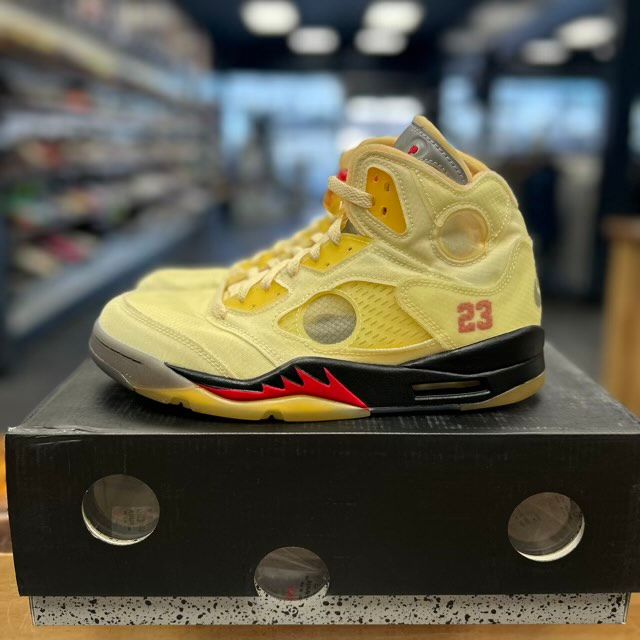 Jordan 5 Retro Off-White Sail - Preowned