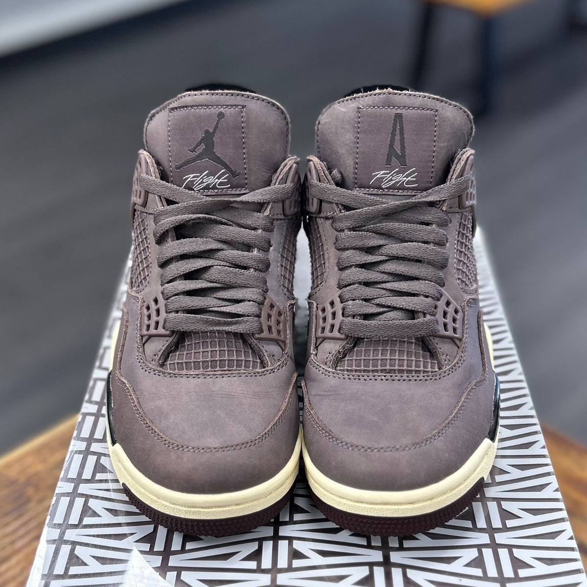 Jordan 4 Retro SP A Ma Maniére Violet Ore - Preowned