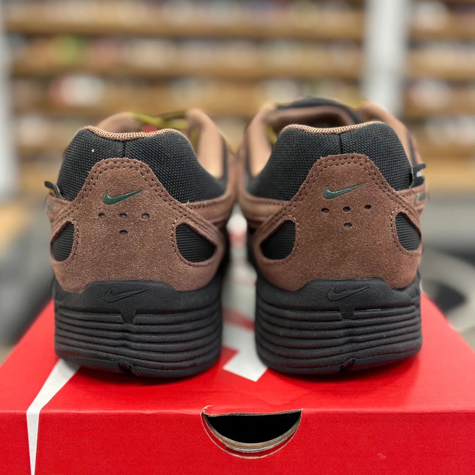 Nike P-6000 Premium Cordura Fauna Brown - Preowned