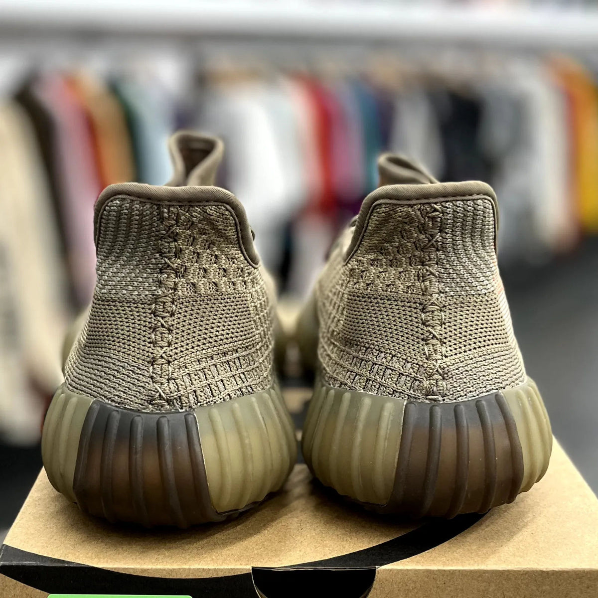 adidas Yeezy Boost 350 V2 Sand Taupe - Preowned