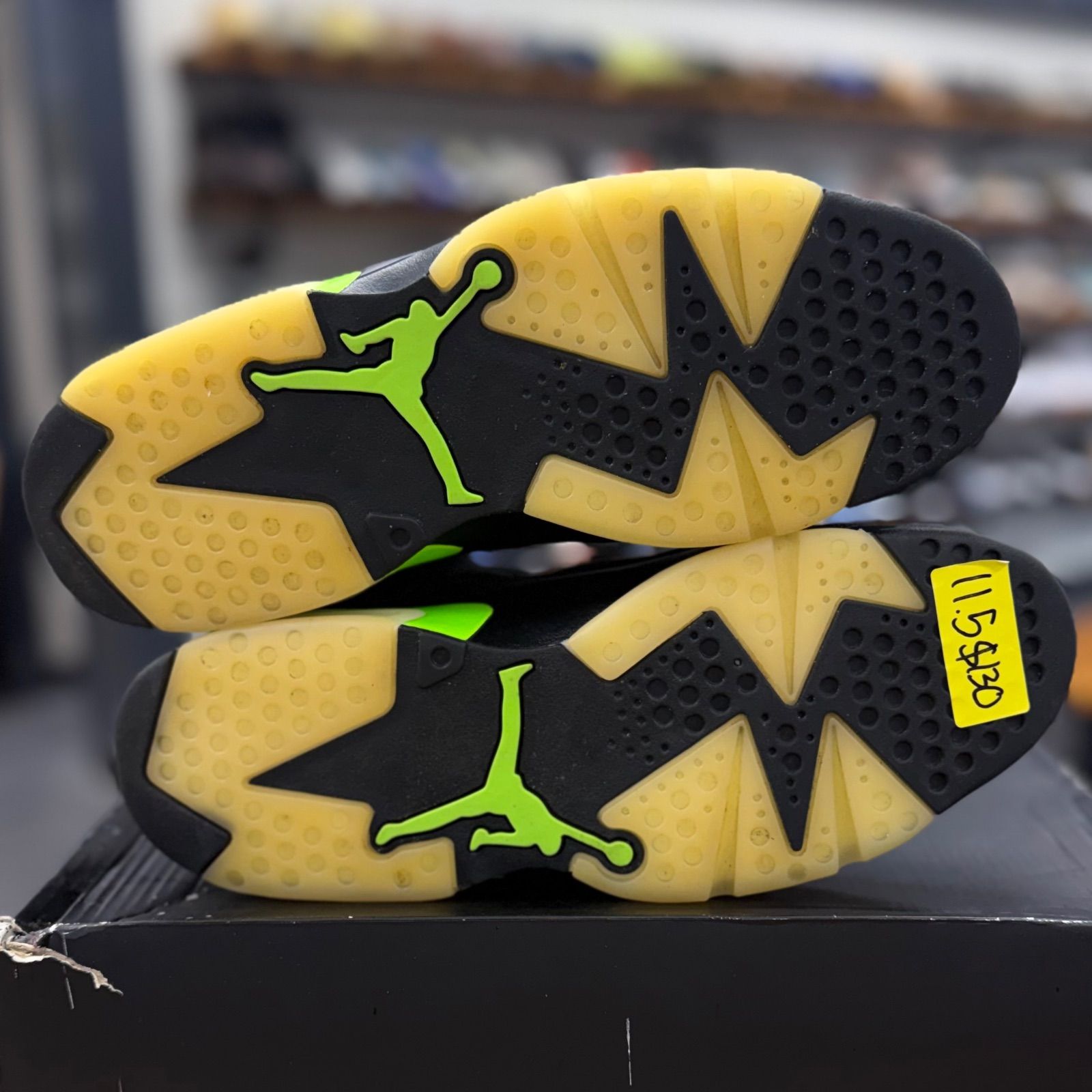 Jordan 6 Retro Electric Green - Preowned