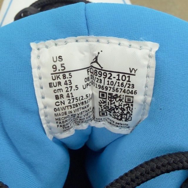 Jordan 9 Retro Powder Blue (2024) - Preowned