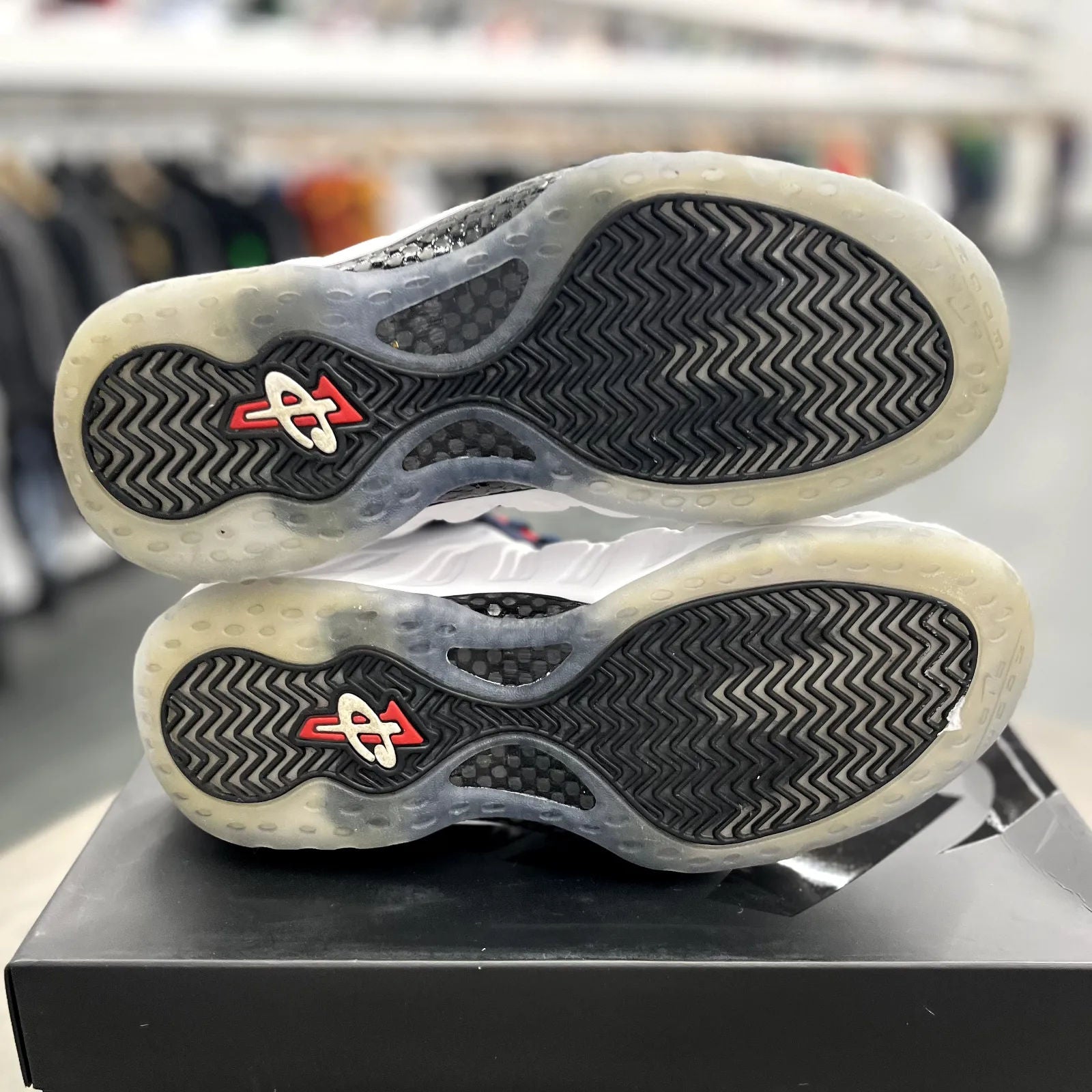 Nike Air Foamposite One Olympic - Preowned