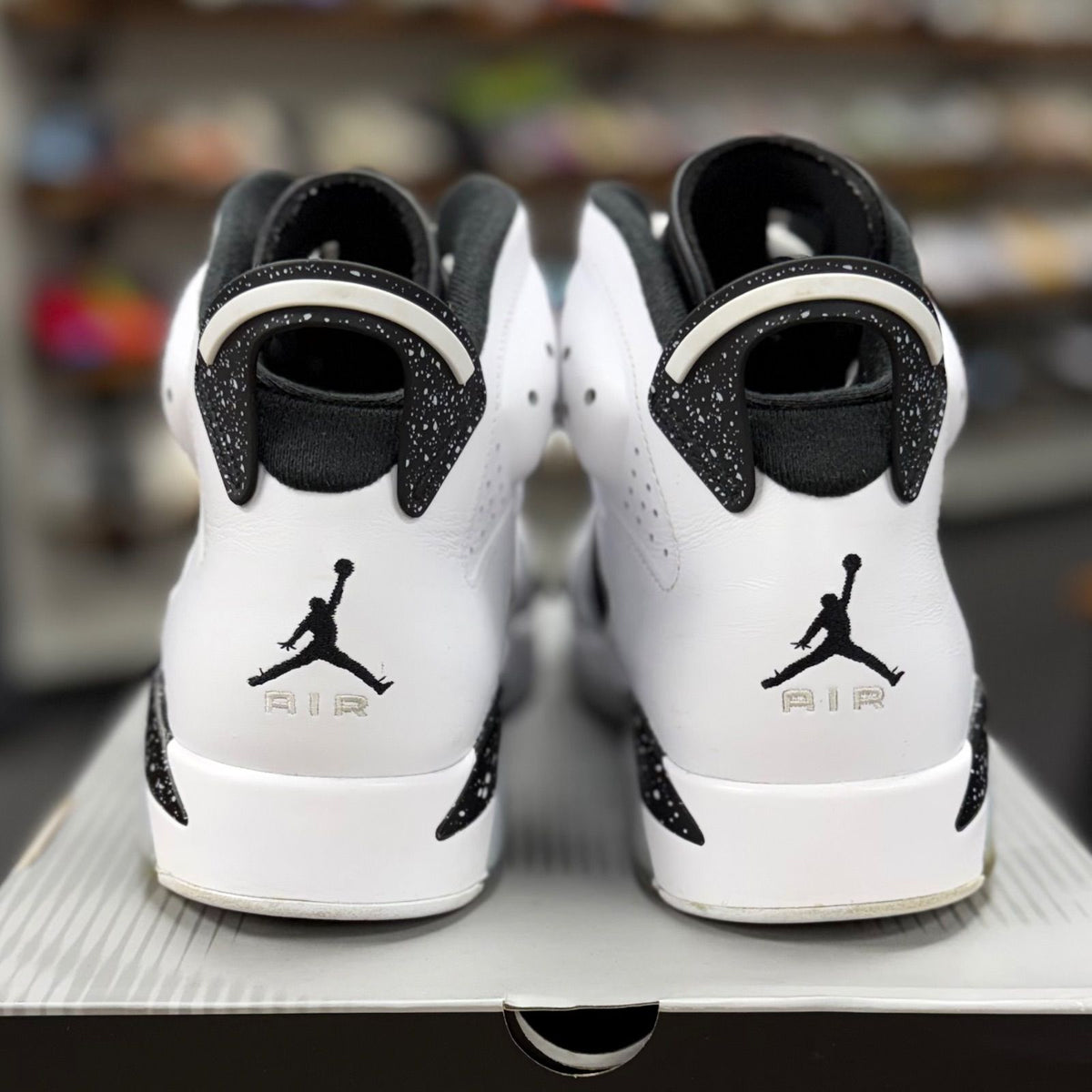 Jordan 6 Retro Oreo (2026) - Preowned