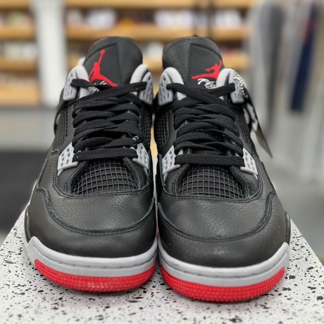 Jordan 4 Retro Bred Reimagined - Preowned