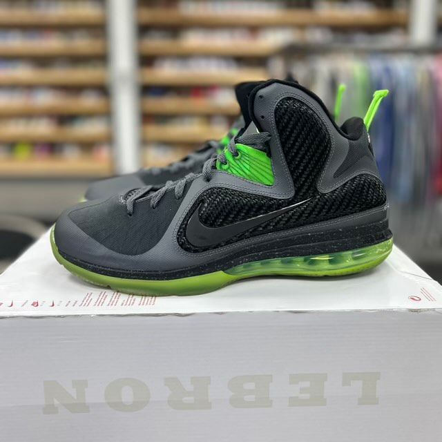 Nike LeBron 9 Dunkman - Preowned