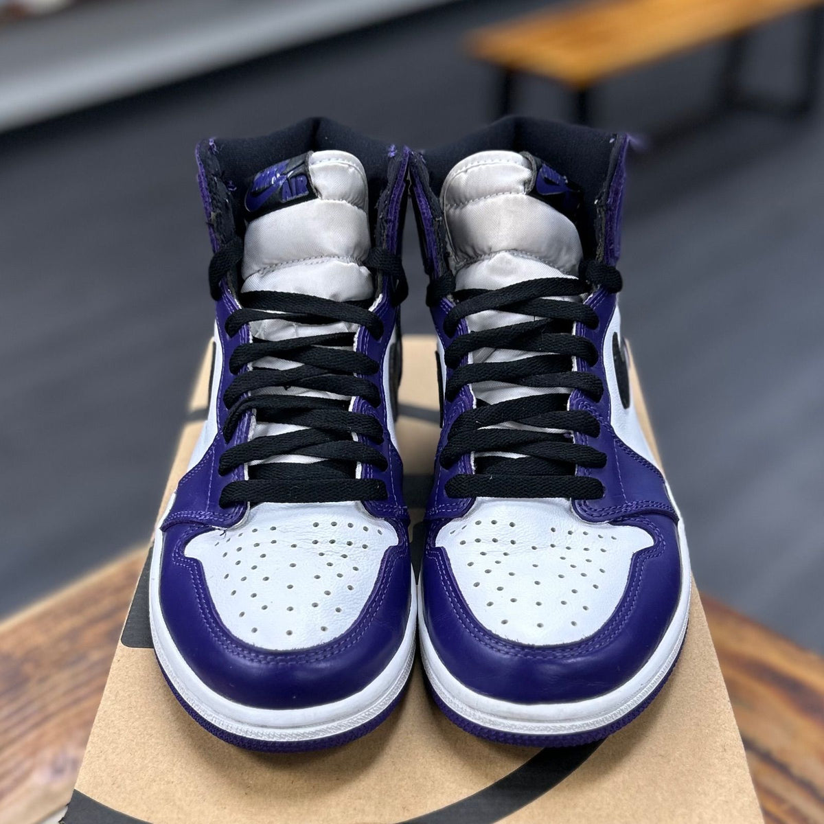 Jordan 1 Retro High Court Purple White - Preowned