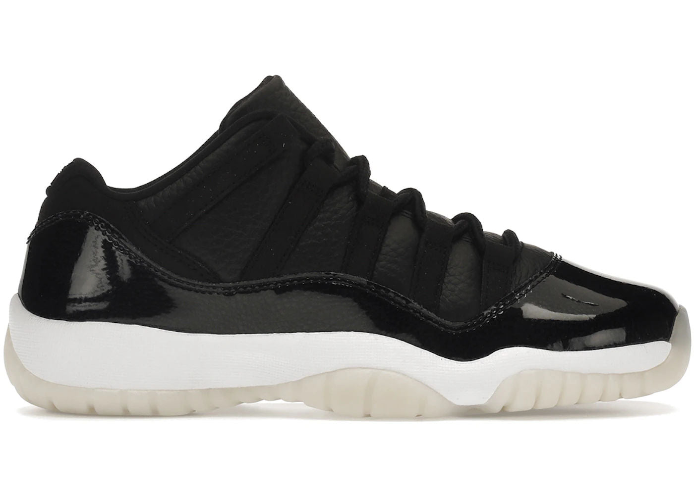 Jordan 11 Retro Low 72-10 (GS) - Preowned