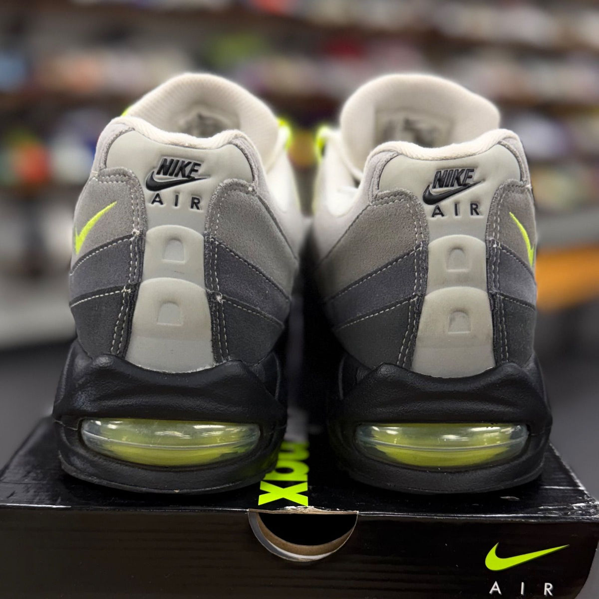 Nike Air Max 95 OG Big Bubble Neon (2025/2026) - Preowned