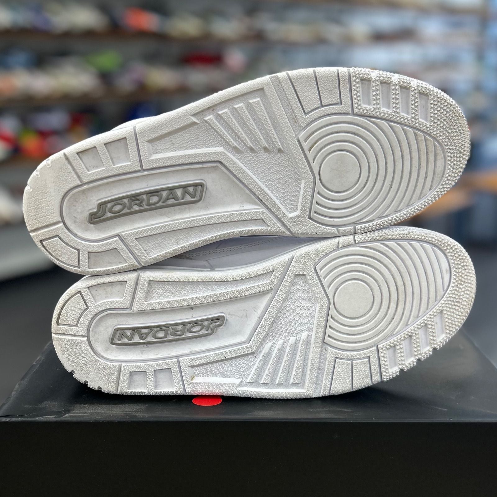 Jordan 3 Retro Pure Money (2025) - Preowned