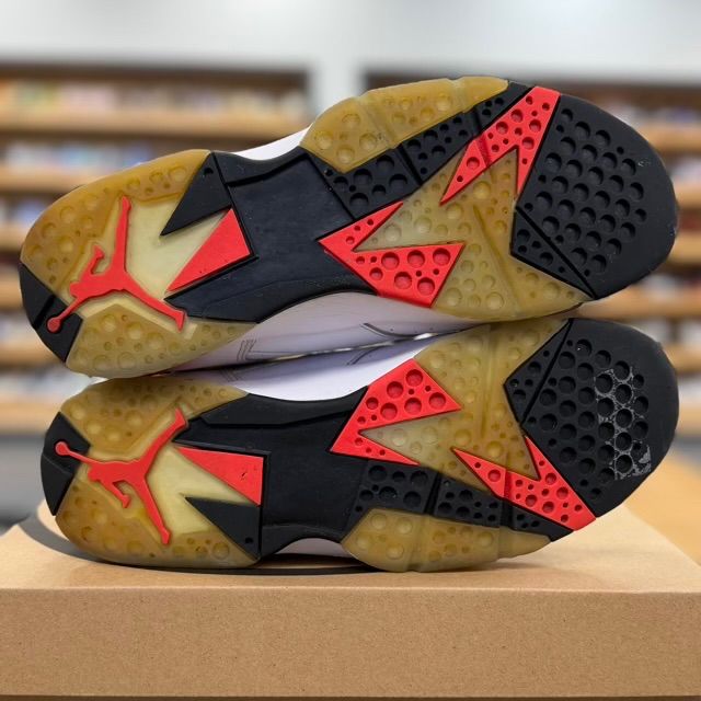 Jordan 7 Retro White Infrared - Preowned