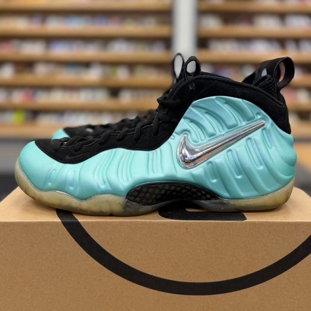 Air Nike Foamposite Pro Island Green - Preowned