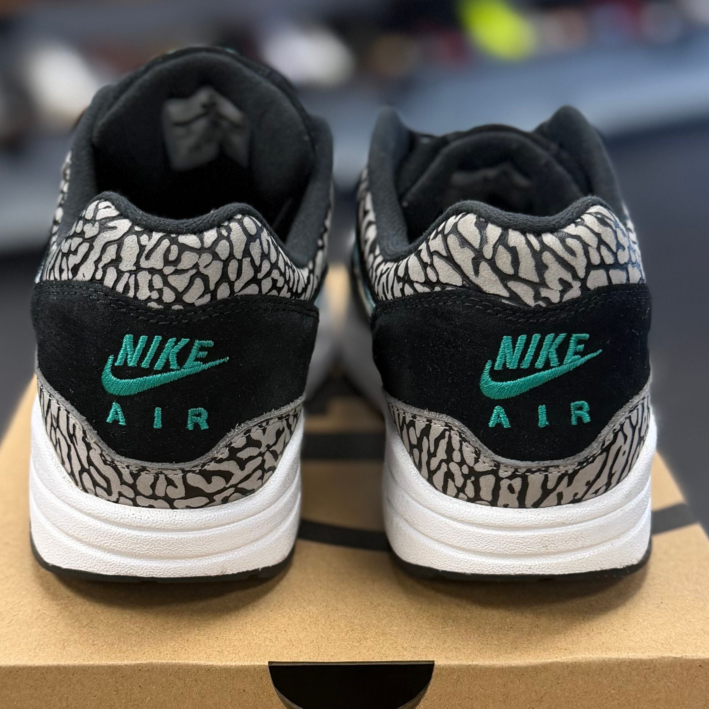 Nike Air Max 1 atmos Elephant (2017) - Preowned