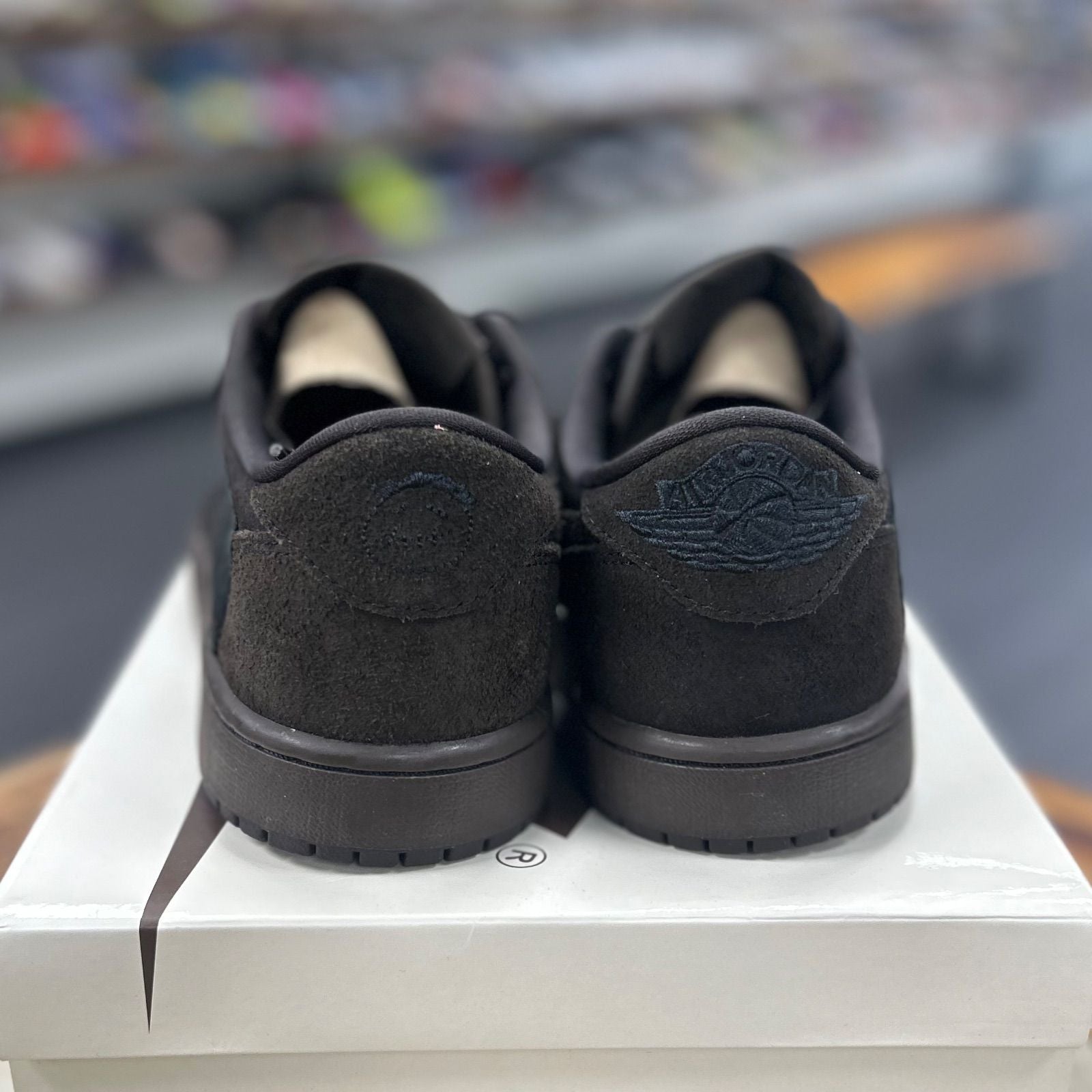 Jordan 1 Retro Low OG SP Travis Scott Velvet Brown - Preowned