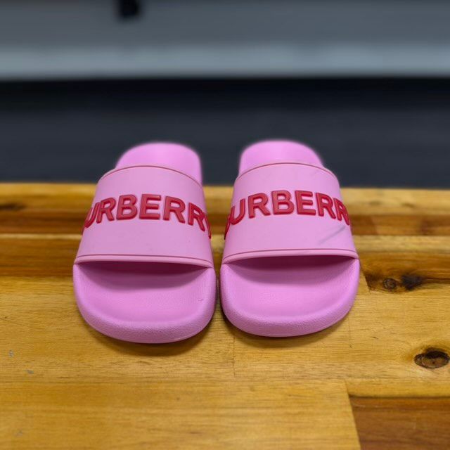 Burberry Embossed Logo Slides Bubblegum Pink (W)