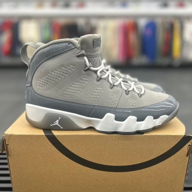 Jordan 9 Retro Cool Grey (2025) - Preowned