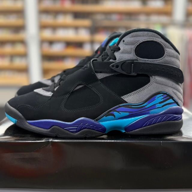 Jordan 8 Retro Aqua (2025) - Preowned