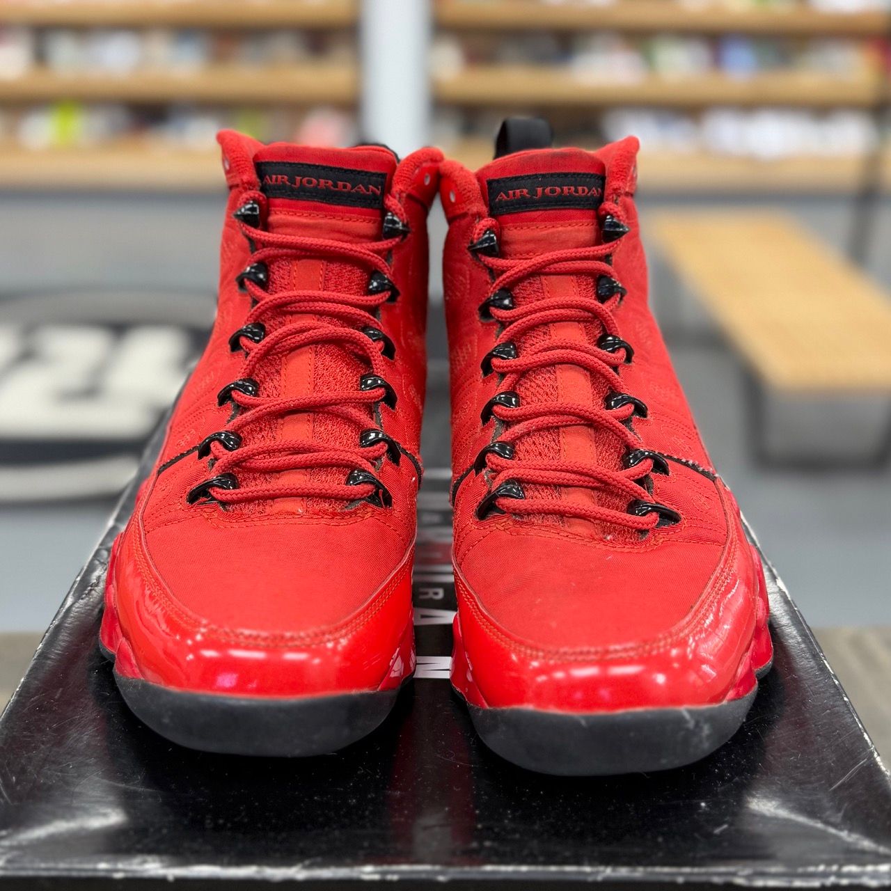 Jordan 9 Retro Chile Red - Preowned