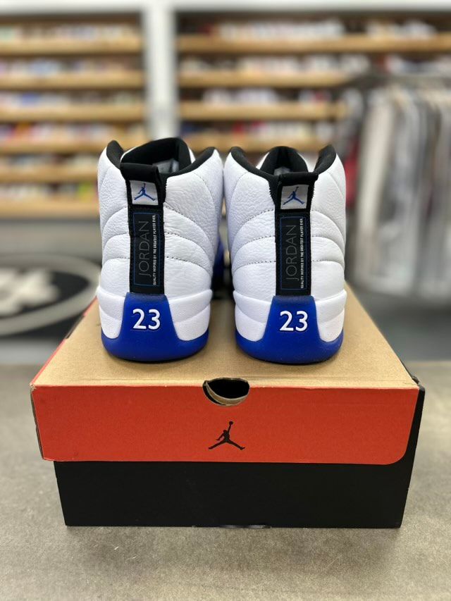 Jordan 12 Retro Blueberry - Preowned