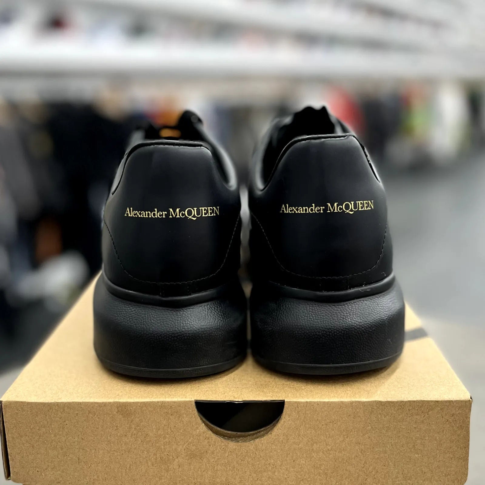 Alexander McQueen Oversized Black - Preowned
