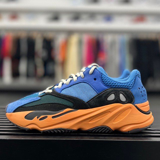 adidas Yeezy Boost 700 Bright Blue - Preowned