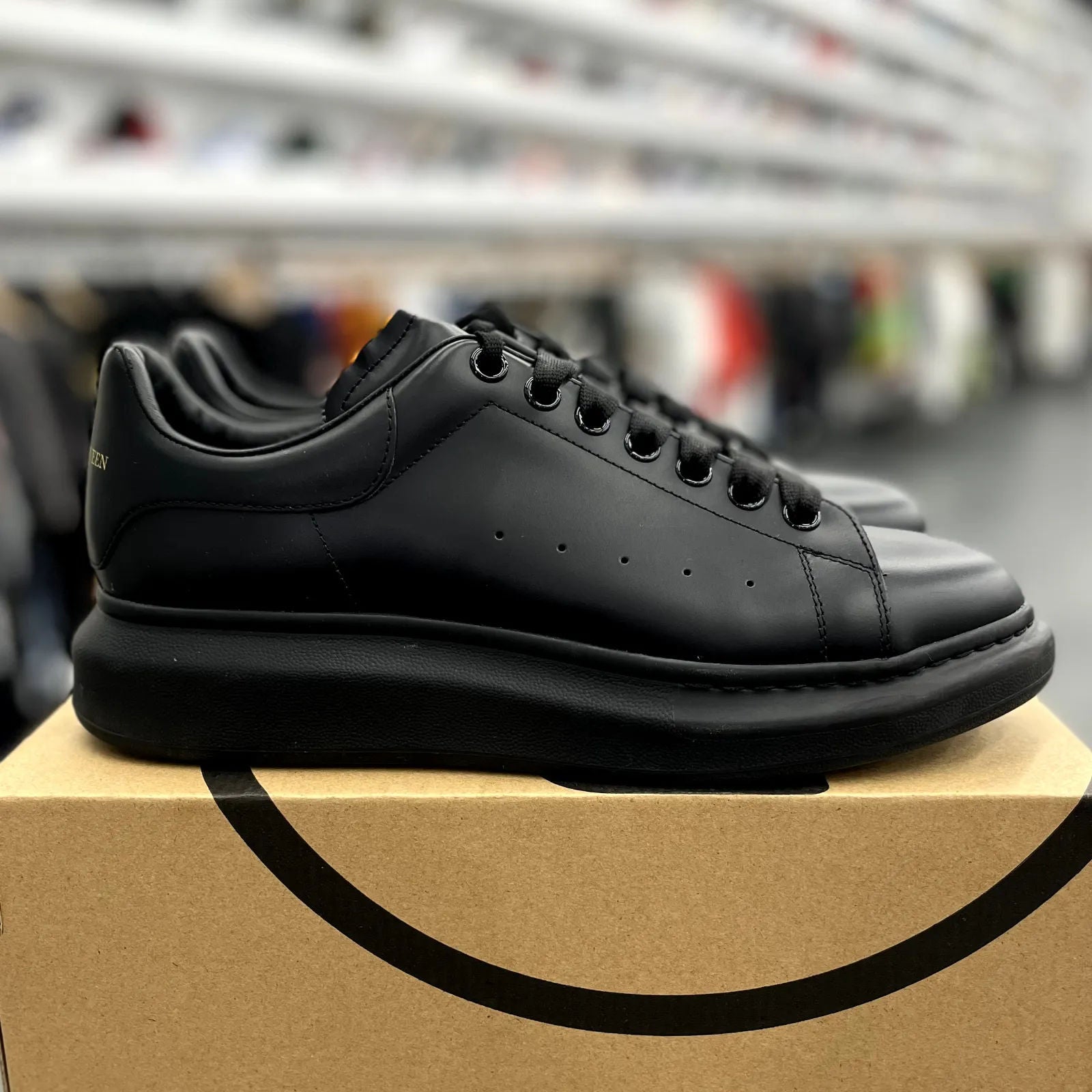 Alexander McQueen Oversized Black - Preowned