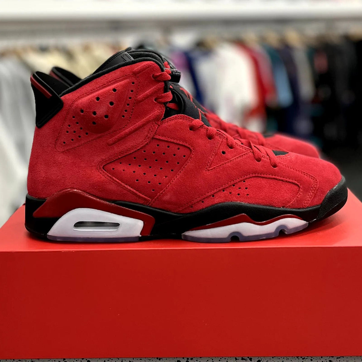 Jordan 6 Retro Toro Bravo - Preowned