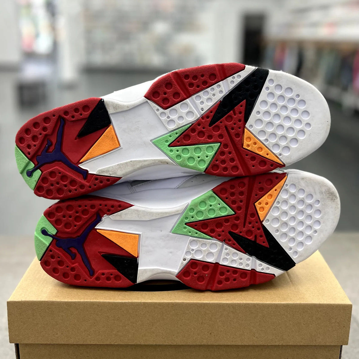 Jordan 7 Retro Hare (2015) - Preowned