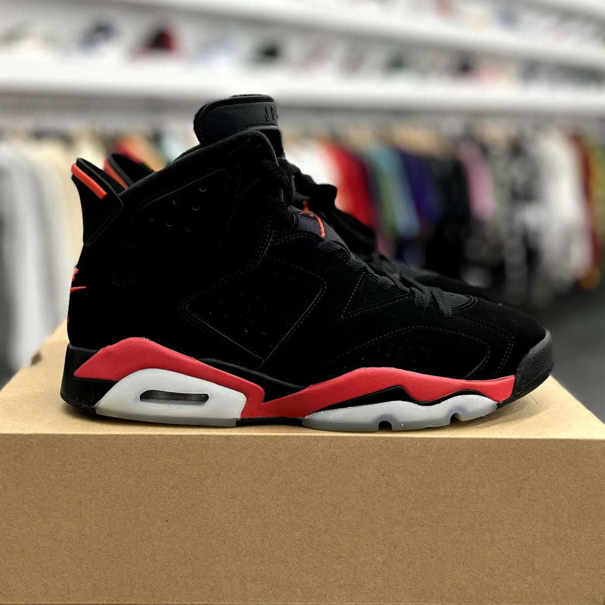Jordan 6 Retro Infrared Salesman - Preowned