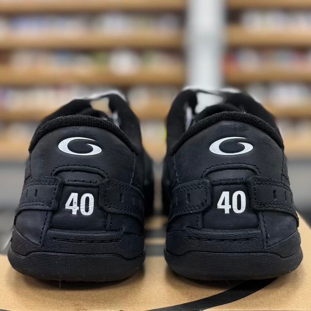 Balenciaga Hamptons Worn-Out Black - Preowned